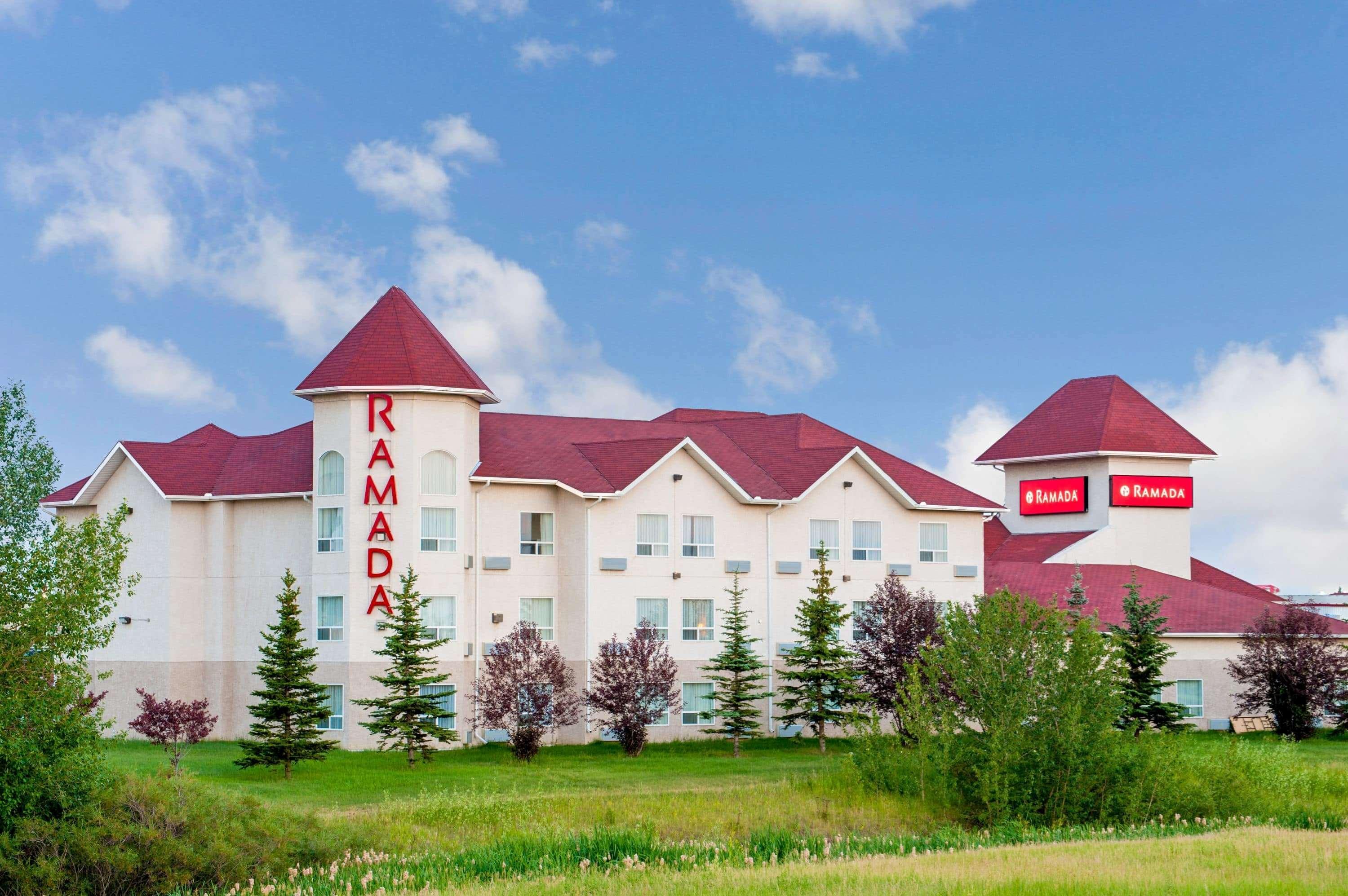 Quality Inn & Suites Edmonton International Airport Leduc Extérieur photo