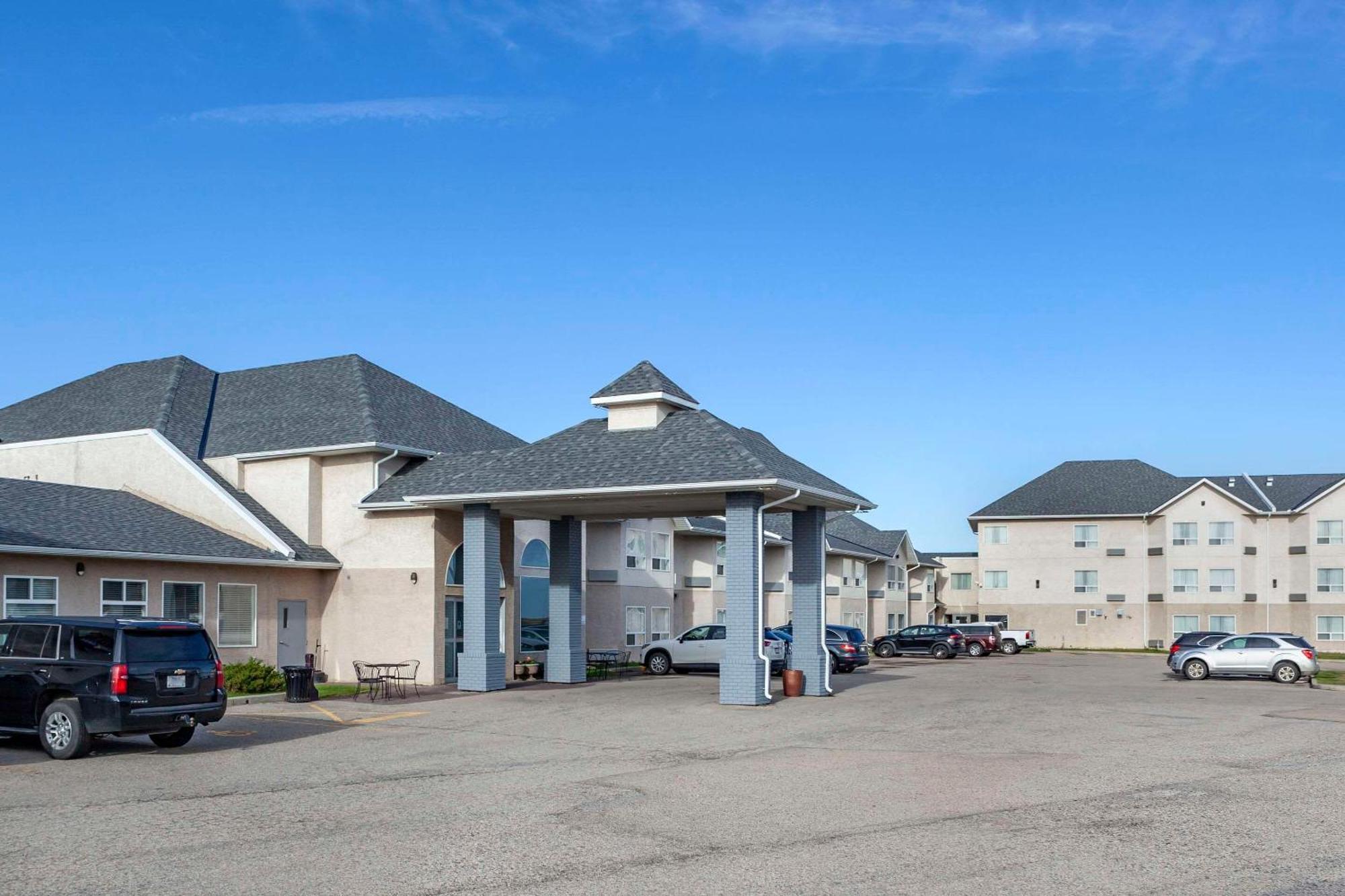 Quality Inn & Suites Edmonton International Airport Leduc Extérieur photo